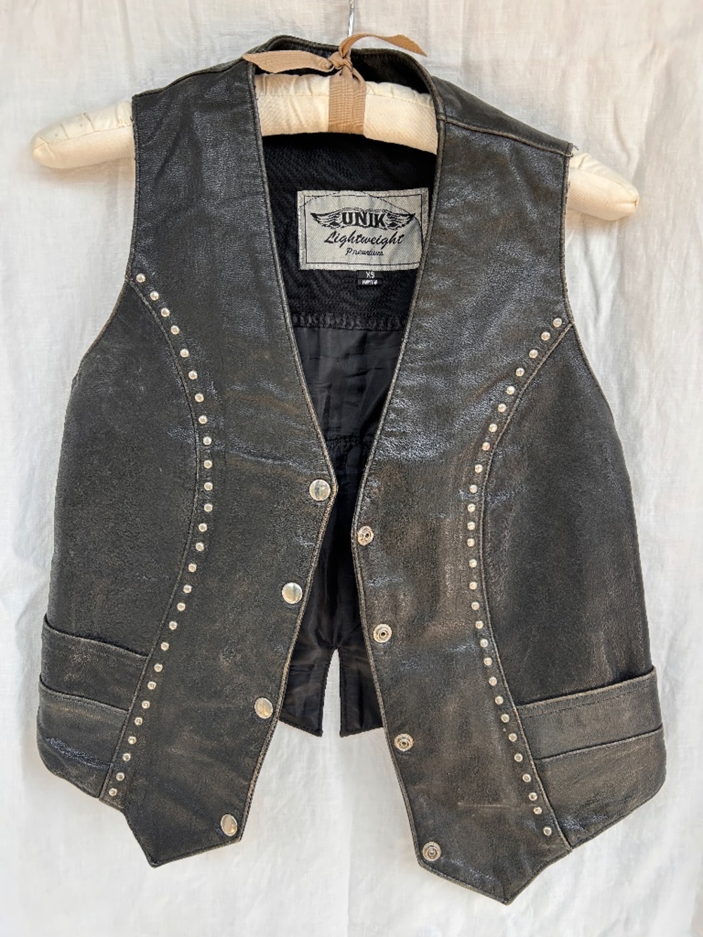 UNIK Raider - Women's Premium Leather Motorcycle Vest - Embellished Skull - XS